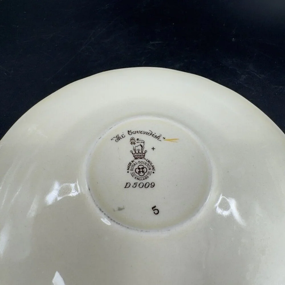 Antique Royal Doulton The Cavendish‎ Porcelain Teacup And Saucer Set England VTG